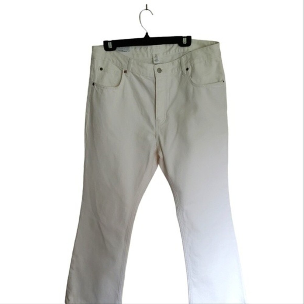 H&M Flared High Waisted White Ankle Jeans